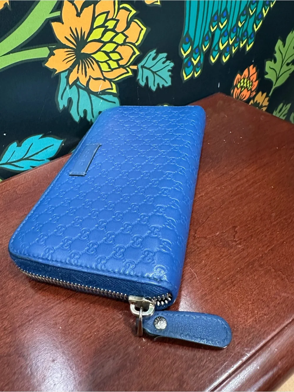 Gucci Microguccissima Blue Leather Zip Around Wallet - Picture 6 of 10